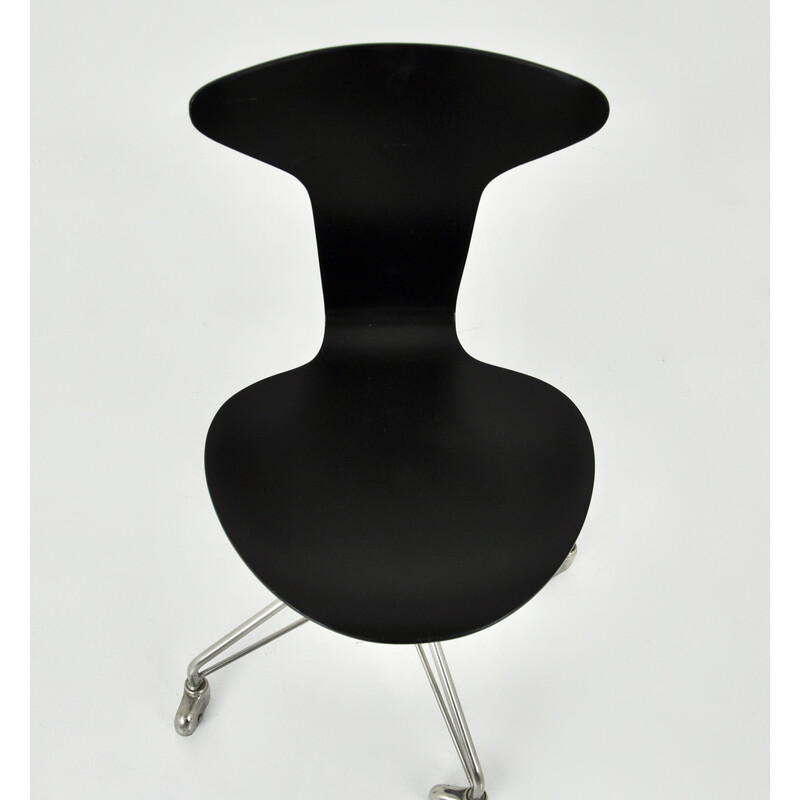 Vintage chair model 3117 in wood and metal by Arne Jacobsen for Fritz Hansen, 1950