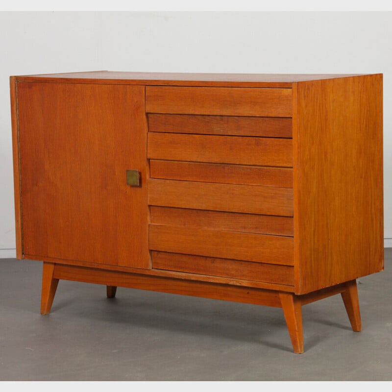 Buffet haut vintage modèle U-458 en chêne par Jiri Jiroutek pour Interier Praha, 1960