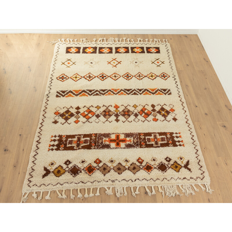 Vintage Berber velvet rug 241 x 343, Morocco 1960
