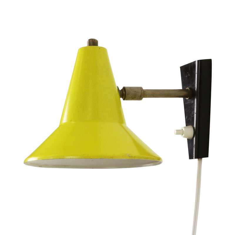 Small yellow wall light in aluminium - 1960s