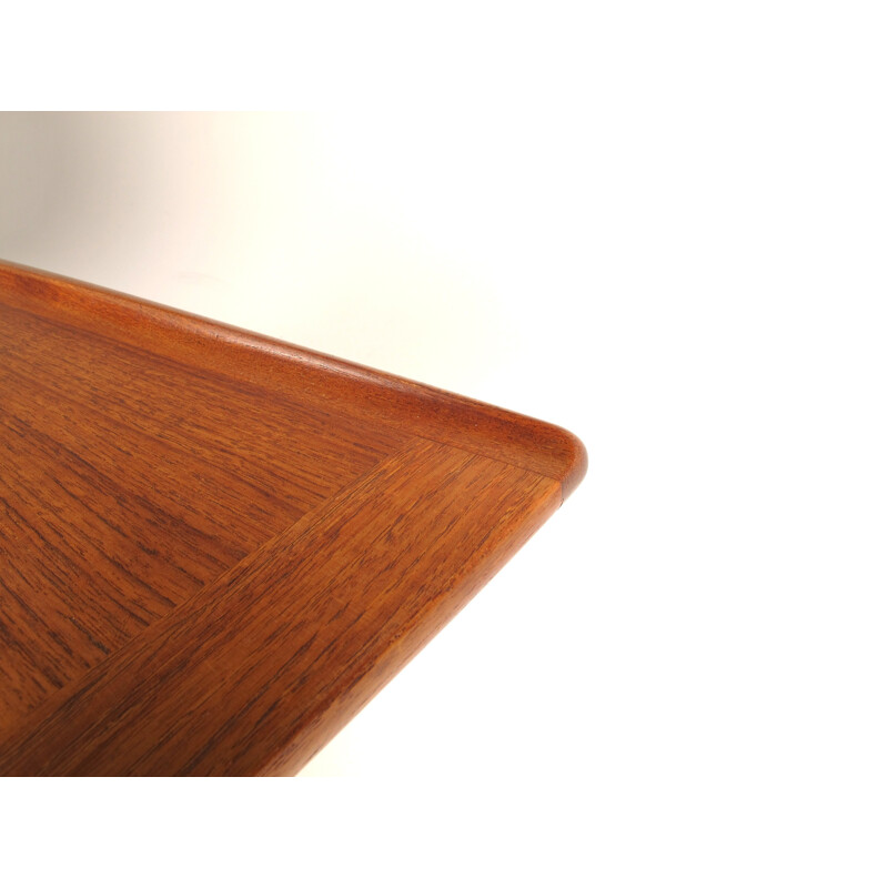 Scandinavian teak coffee table by Grete Jalk - 1960s