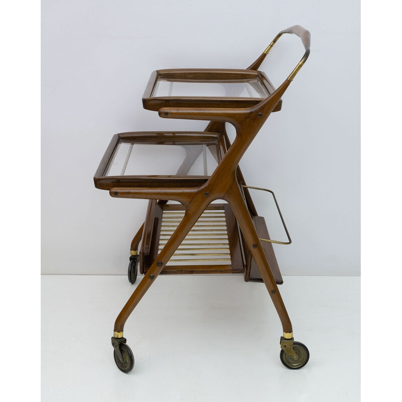 Vintage walnut and brass bar trolley by Cesare Lacca for Cassina, 1950
