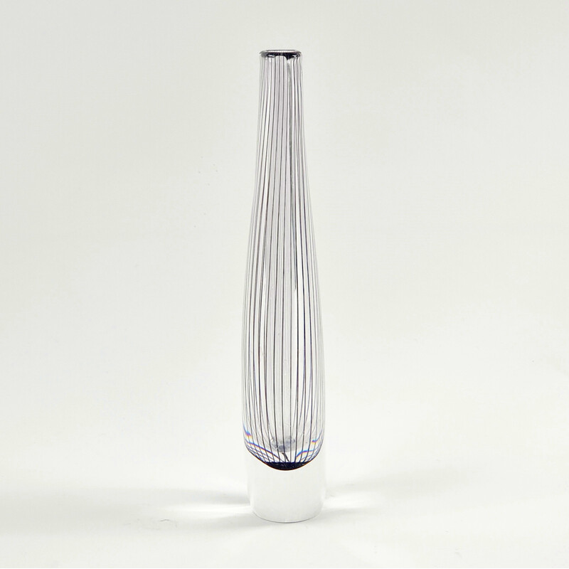 Mid-century Scandinavian striped glass vase by Vicke Lindstrand for Kosta, Sweden 1950s