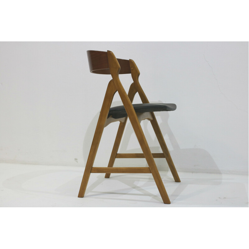 Set of 4 beech dining chairs by Henning Kjaernulf - 1960s