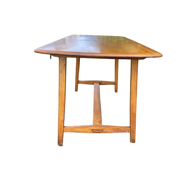 Table vintage C 41 en orme massif pour Ercol, 1940