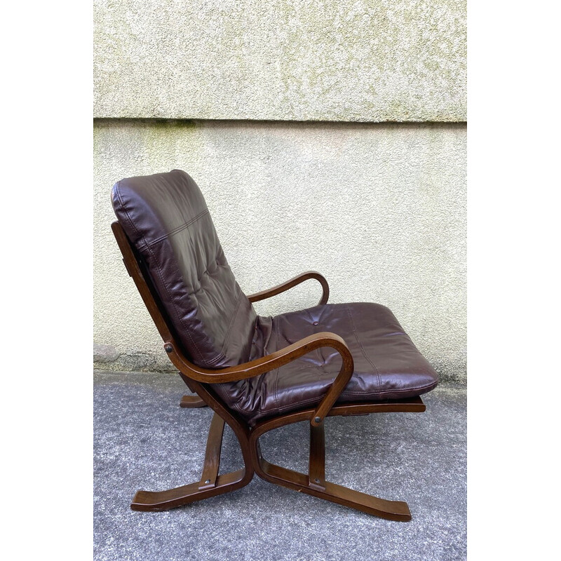Vintage brown leather and wood armchair by Ingmar Relling for Westnofa Editions, 1960