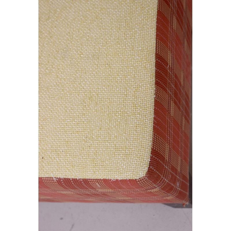 Pufe de tecido quadrado vintage da Kenzo.