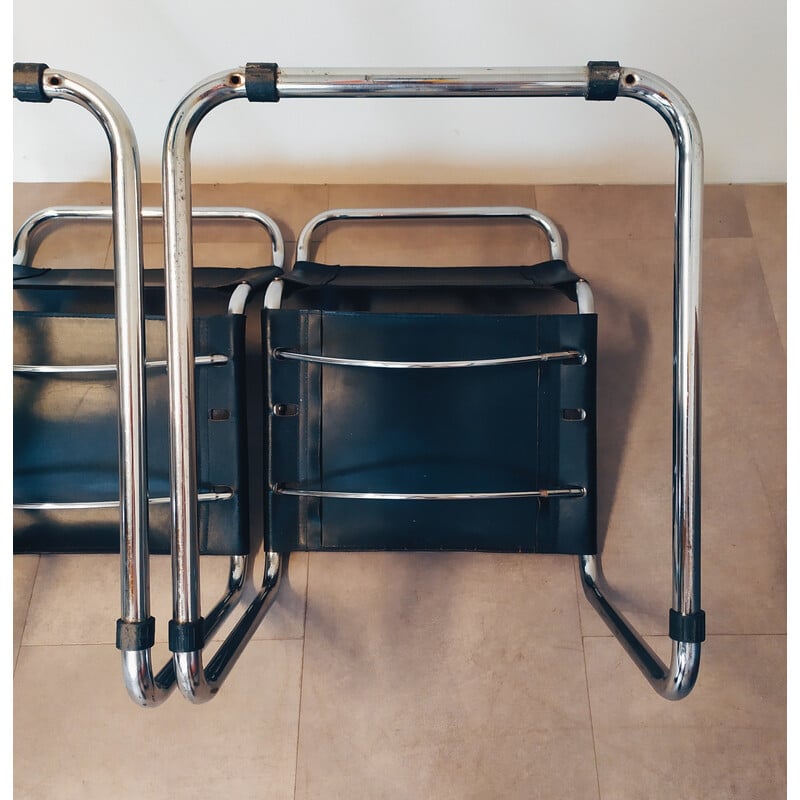 Pair of vintage black leather chairs by Marcel Breuer for Gavina, 1960