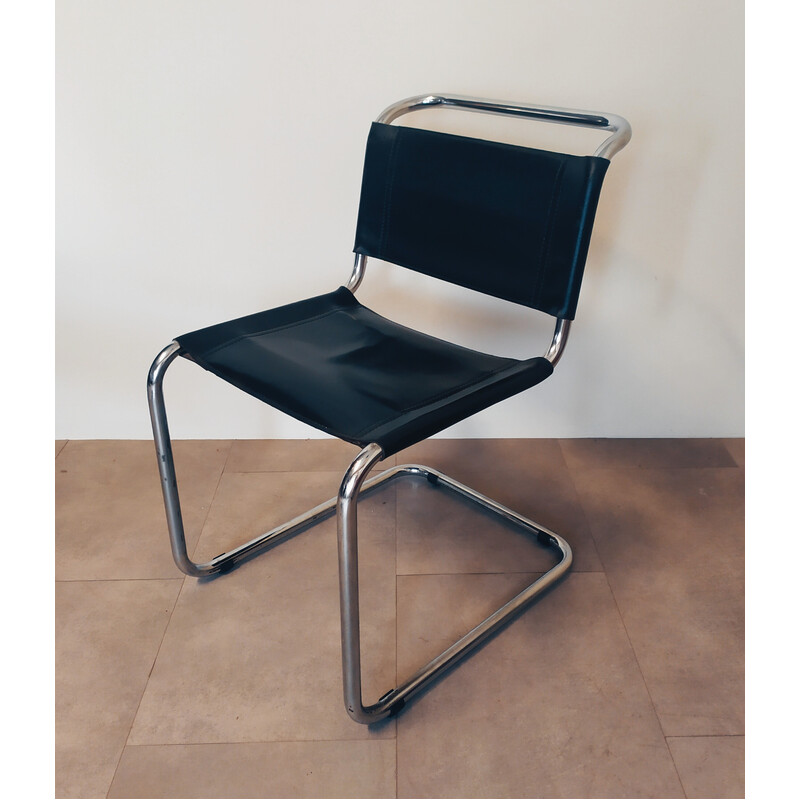 Ein Paar schwarze Lederstühle von Marcel Breuer für Gavina, 1960