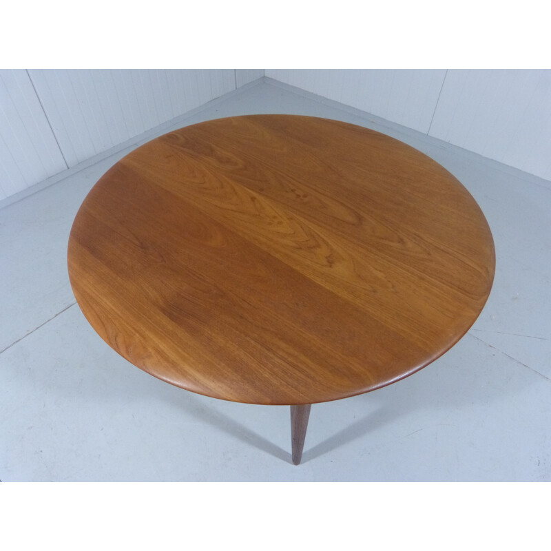 Vintage round teak and wicker coffee table by Peter Hvidt and Orla Molgaard-Nielsen for France and Son, Denmark