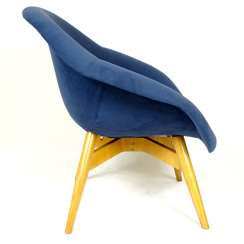 Tschechischer blauer Lounge-Sessel von Miroslav Navratil - 1960