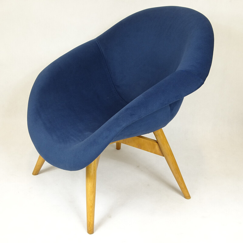 Sedia da salotto blu ceca di Miroslav Navratil - 1960