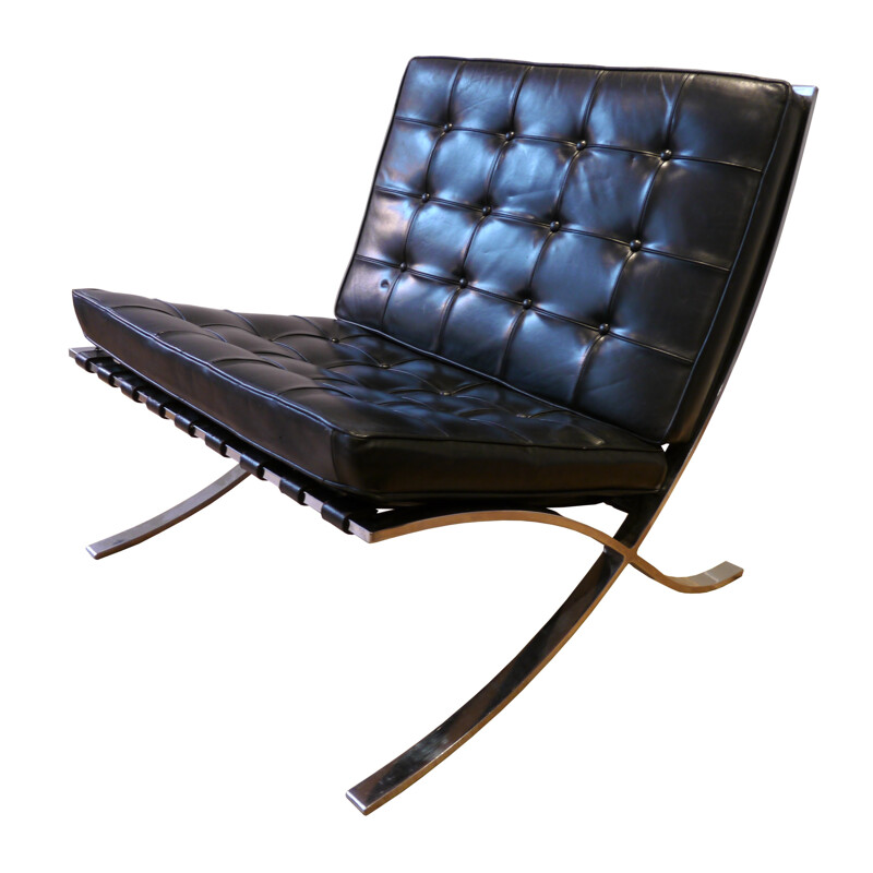 Black "Barcelona" armchair, Ludwig MIES VAN DER ROHE - 1970s