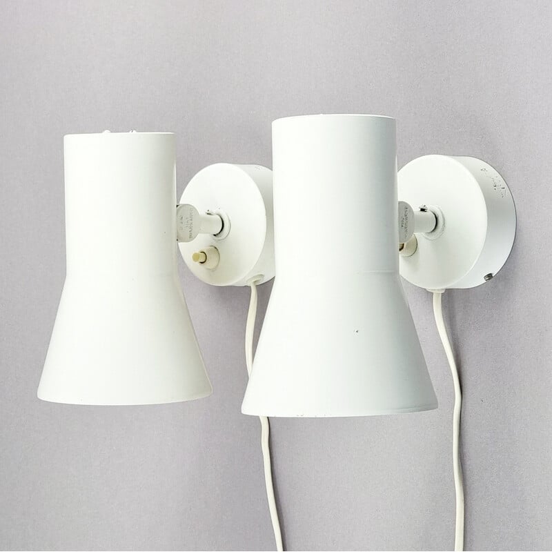 Pair of vintage V-239 wall lamp by Hans-Agne Jakobsson, Sweden 1960