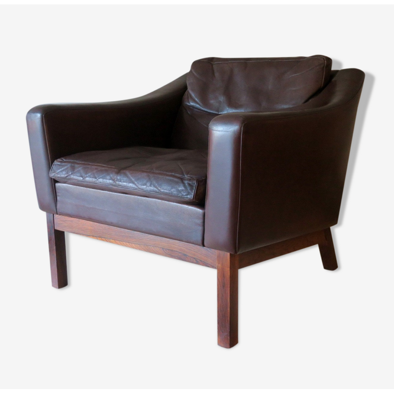 Vintage armchair in rosewood and patinated leather by Poul M Jessen for Viby J, Denmark 1960