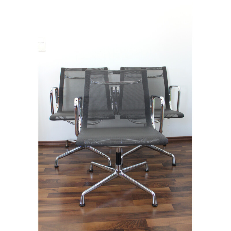 Chaises visiteurs vintage Ea108 en aluminium par Eames pour Vitra