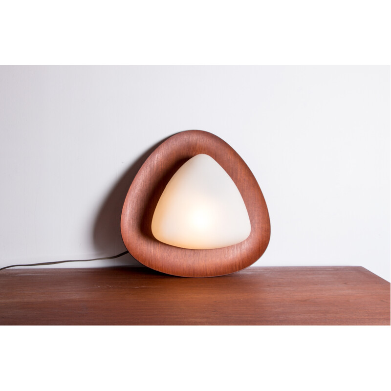 Vintage teak and opaline glass wall lamp by Goggredo Regianni for Regianni, Italy 1960