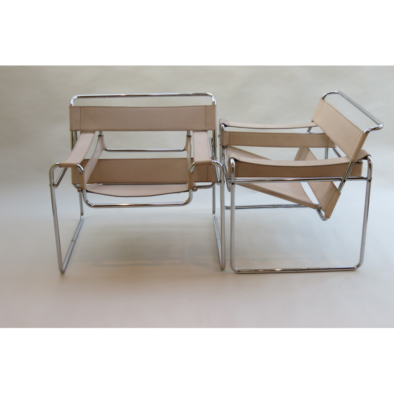 Marcel Breuer Wassily Chairs by Gavina Italy - 1960s