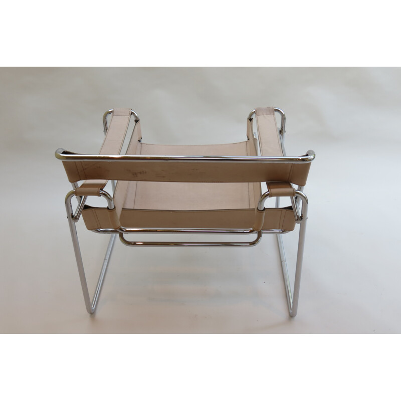 Marcel Breuer Wassily Chairs by Gavina Italy - 1960s