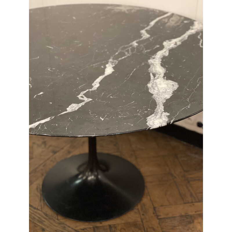 Table vintage en marbre noir marquina par Eero Saarinen pour Knoll