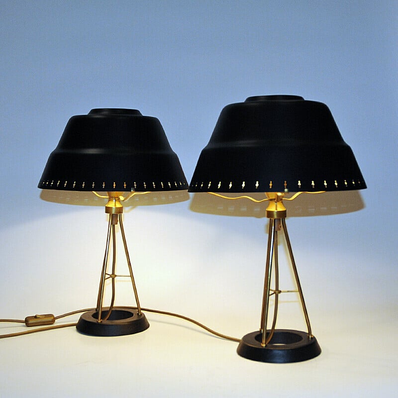 Paire de lampes de table vintage noires en métal par Uppsala Armaturfabriks, 1950