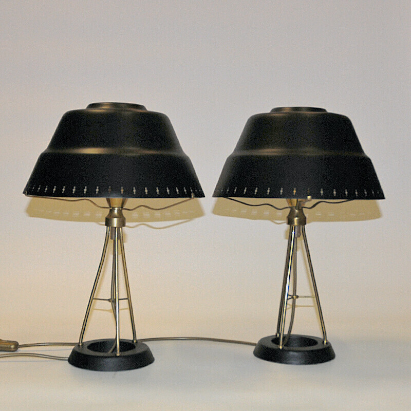 Paire de lampes de table vintage noires en métal par Uppsala Armaturfabriks, 1950