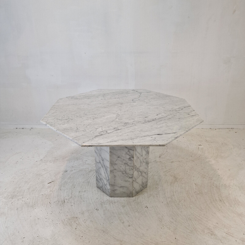 Table à repas vintage octogonale en marbre de carrare, Italie 1960