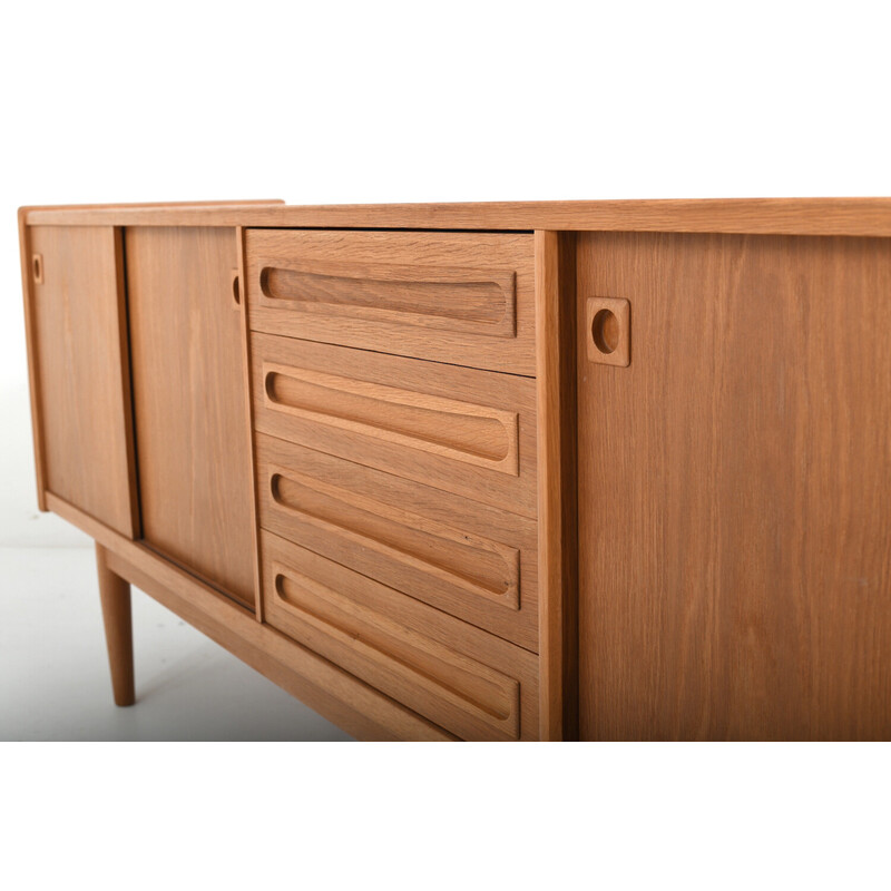 Vintage oak sideboard by Johannes Andersen for Uldum Møbelfabrik, Denmark 1960