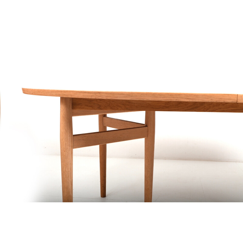 Vintage oak dining table model 212 by Arne Vodder, Denmark 1960
