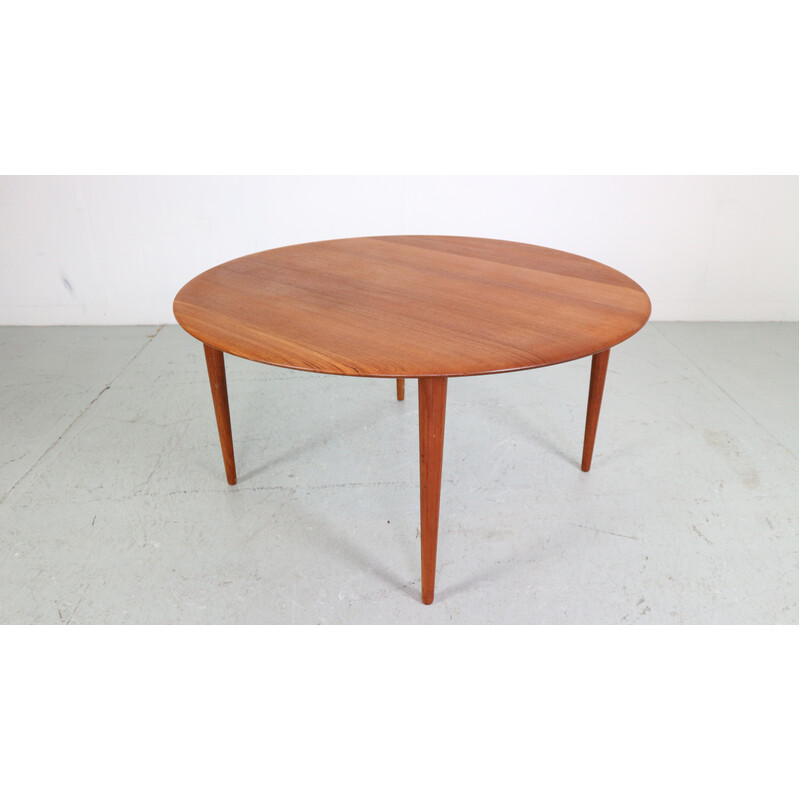 Vintage teak coffee table by Peter Hvidt and Orla Mølgaard Nielsen for France and Søn, Denmark 1950