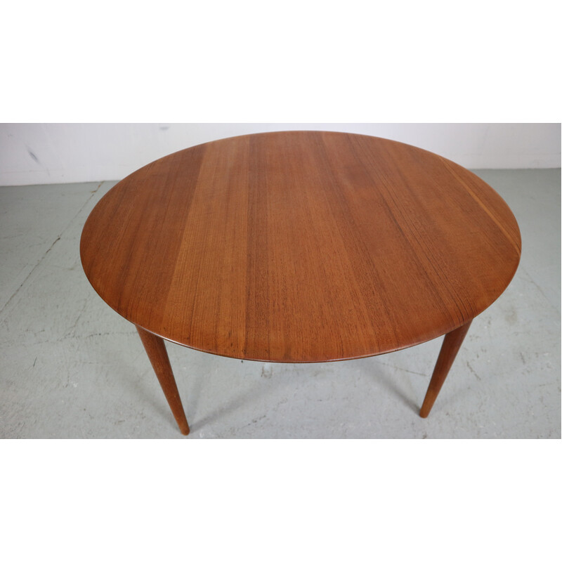 Vintage teak coffee table by Peter Hvidt and Orla Mølgaard Nielsen for France and Søn, Denmark 1950