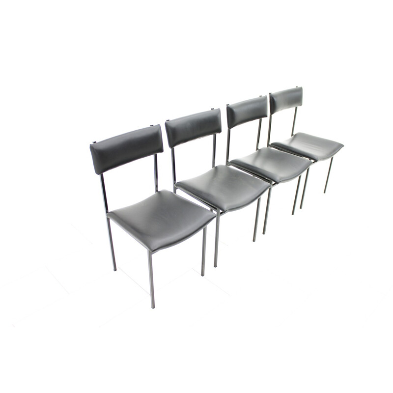 Ensemble de quatre chaises à repas en métal et cuir - 1960