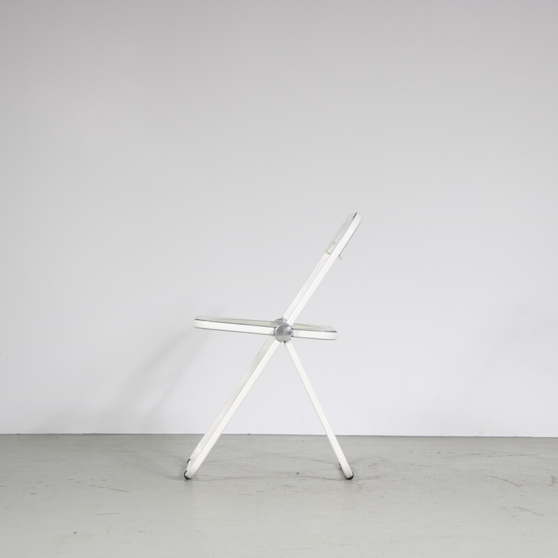 Vintage “Plia” folding chair in metal and plexiglass by Giancarlo Piretti for Castelli, Italy 1970