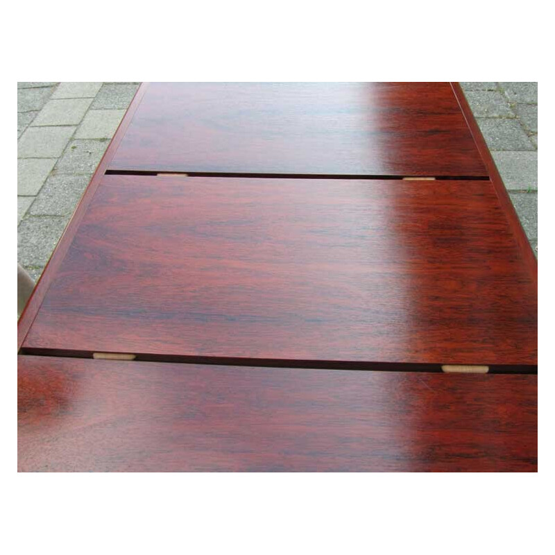 Scandinavian dining table in rosewood - 1960s