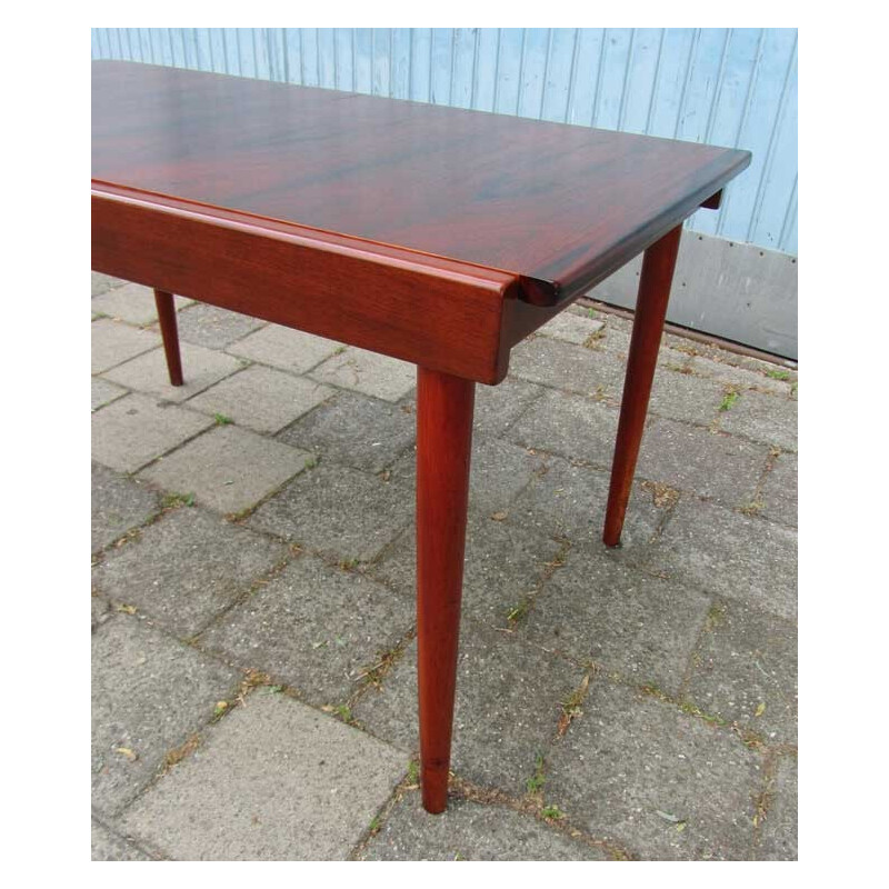 Scandinavian dining table in rosewood - 1960s