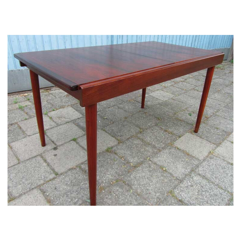 Scandinavian dining table in rosewood - 1960s