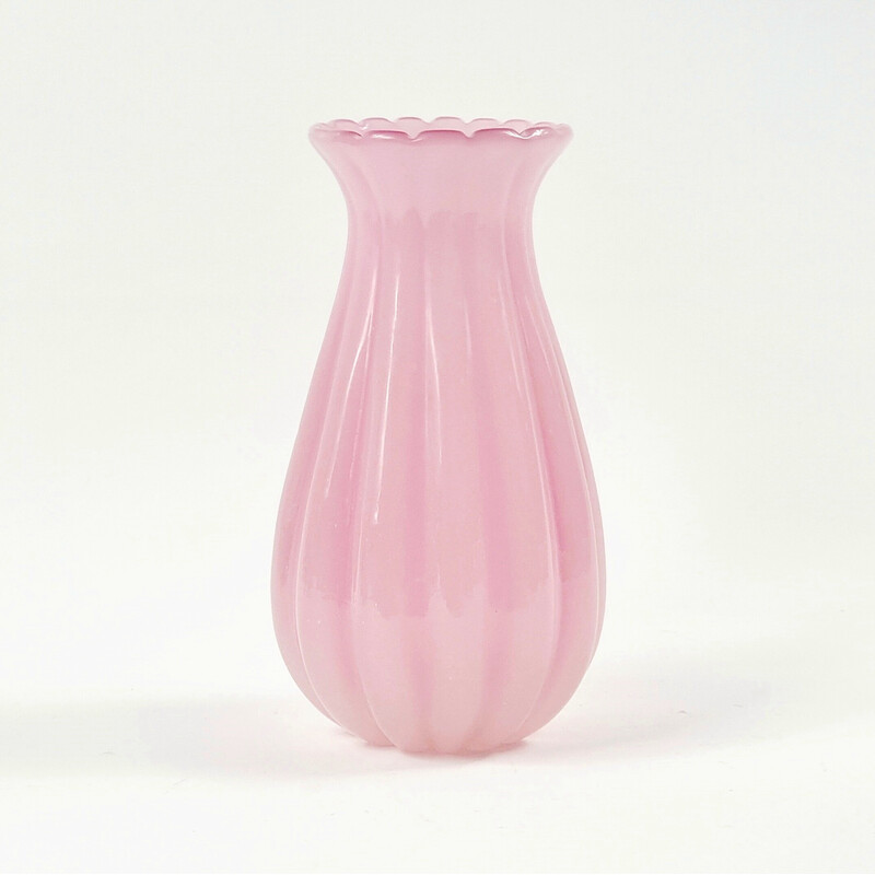 Vintage pink Murano Glass vase by Archimede Seguso for Seguso Vetri d'Arte, Italy 1950