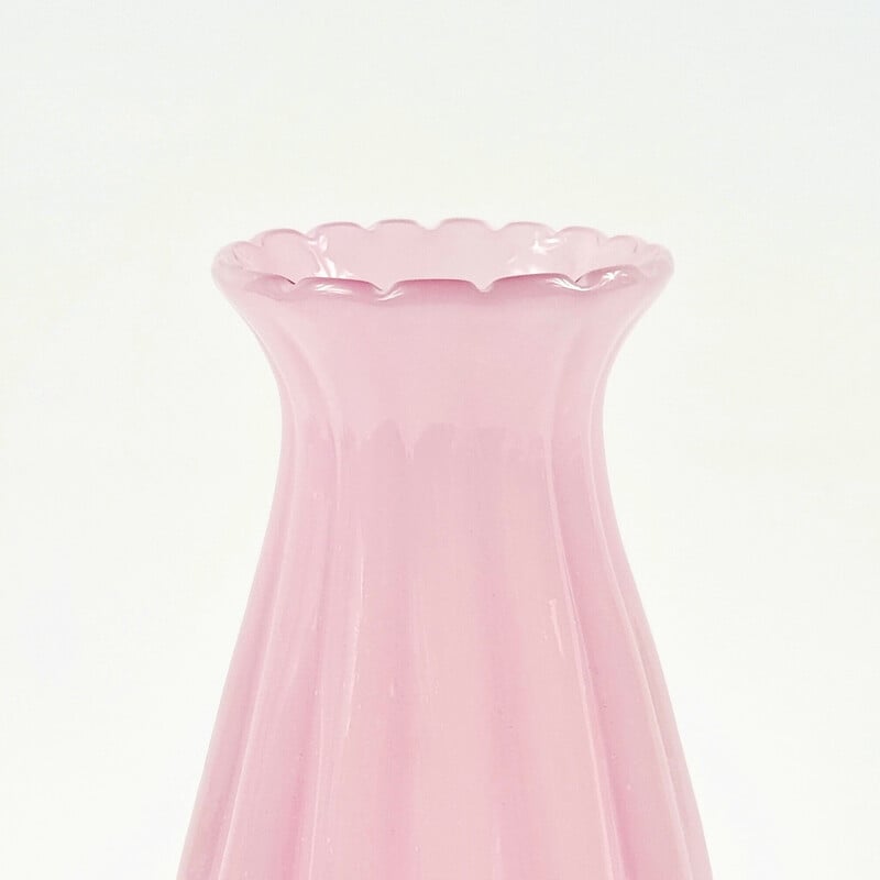 Vintage pink Murano Glass vase by Archimede Seguso for Seguso Vetri d'Arte, Italy 1950
