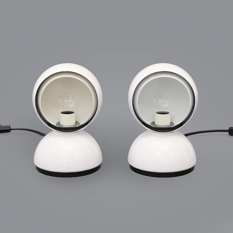 Pair of vintage "Eclissi" table lamps in black plastic and metal by Vico Magistretti for Artemide, 1960