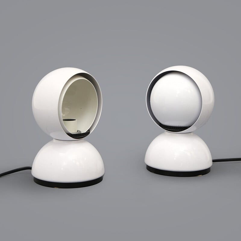 Pair of vintage "Eclissi" table lamps in black plastic and metal by Vico Magistretti for Artemide, 1960