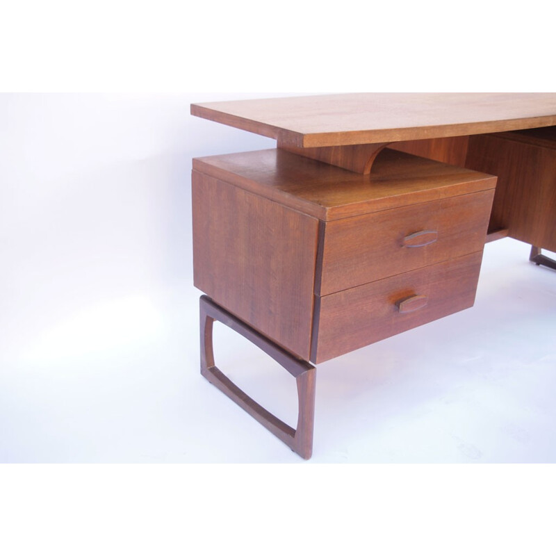 Bureau en bois vintage avec pieds cubiques - 1960