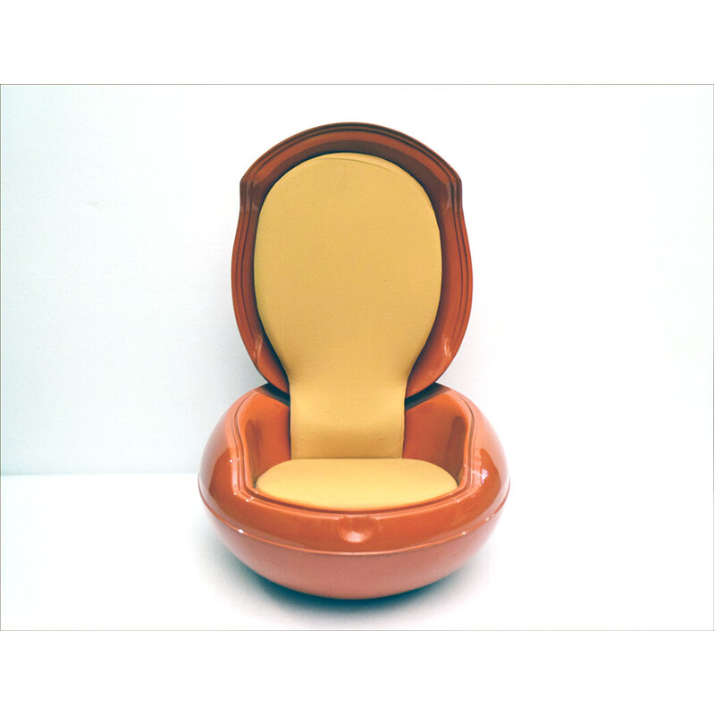 Fauteuil vintage Egg en plastique et coussin en tissu de Peter Ghyczy, 1960