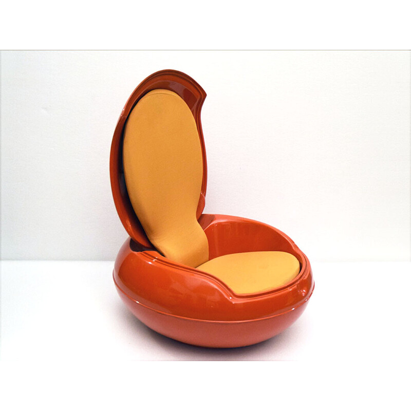 Vintage Egg plastic armchair and fabric cushion by Peter Ghyczy, 1960