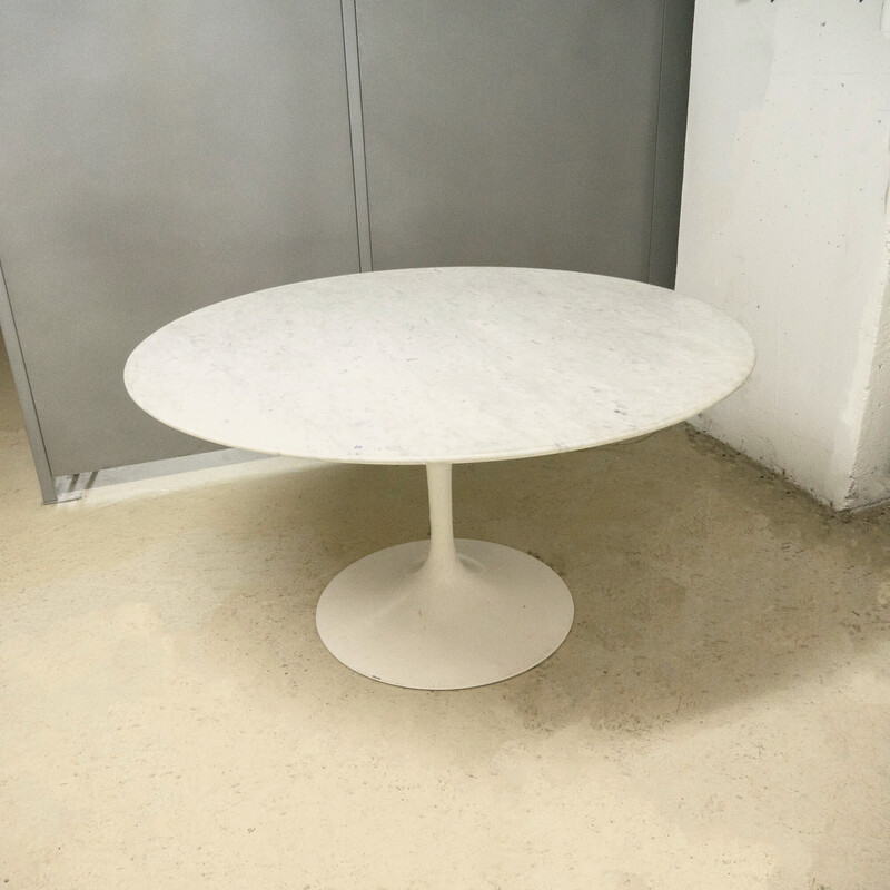 Vintage Tulip marble table by Eero Saarinen for Knoll