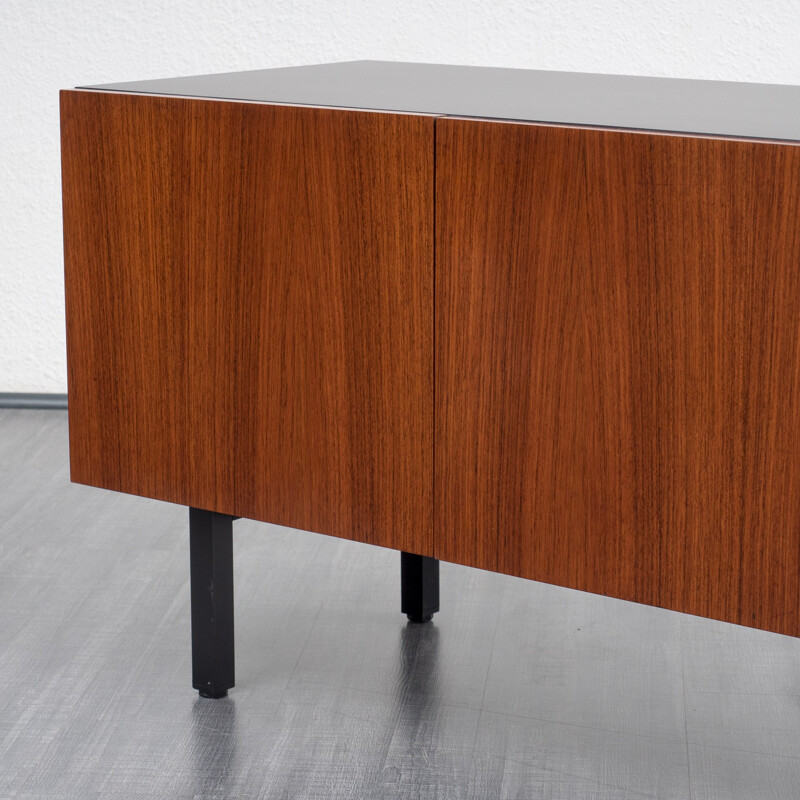 Mid-century straight-lined sideboard in rosewood - 1960s