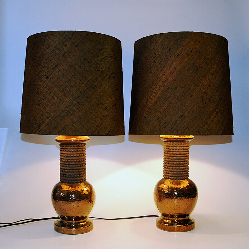 Pair of vintage ceramic and copper table lamps for Bergboms, Italy 1960
