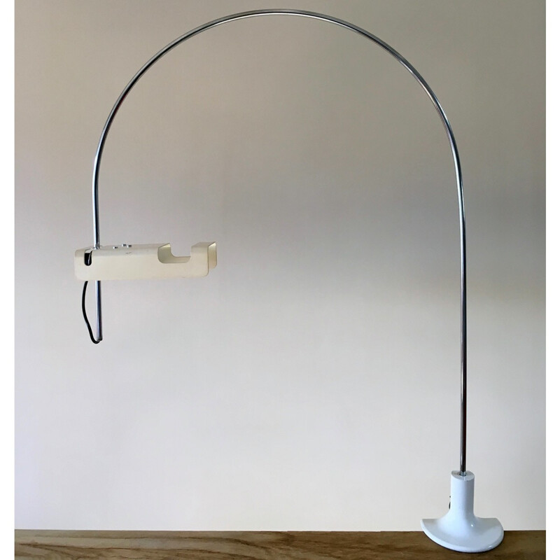 Spider white floor lamp by Joe Colombo for O-Luce - 1960s