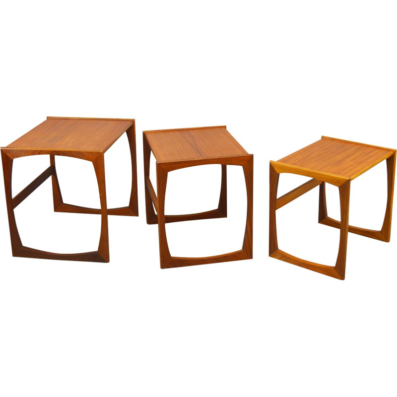 Set of 3 mid-century G-Plan Quadrille nesting tables - 1960s