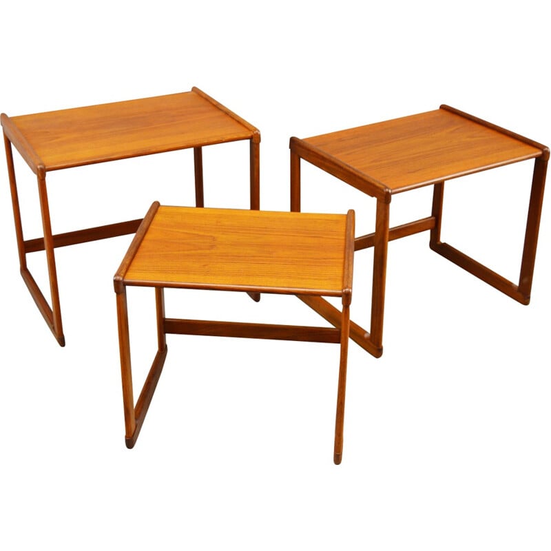 Set of 3 nesting tables in solid teak - 1960