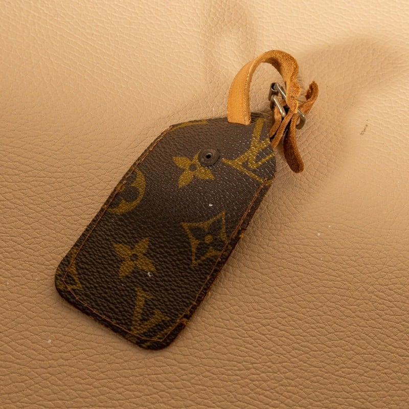 luggage tag louis vuittons